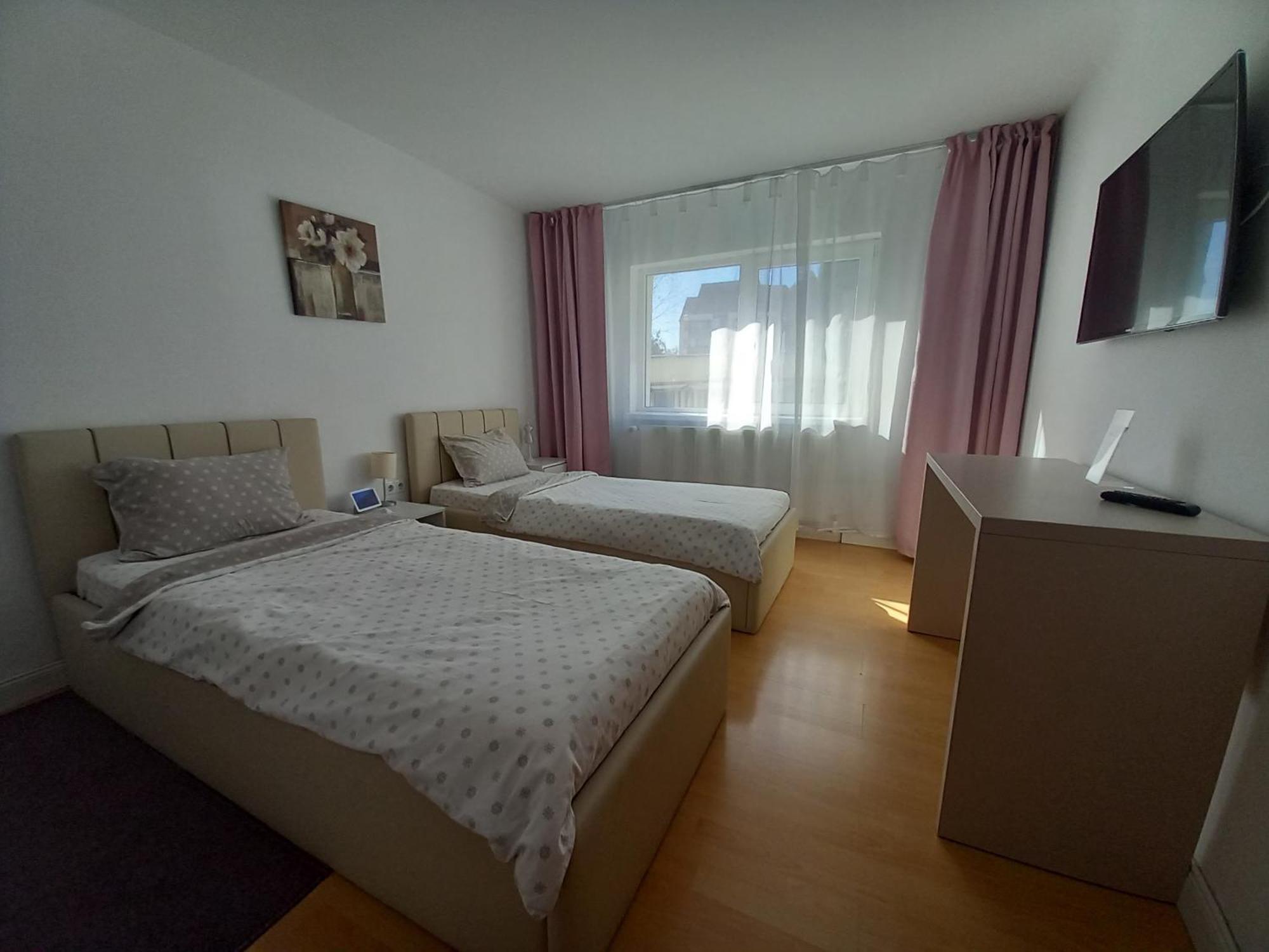 Bistriţa 4 Seasons Apartments מראה חיצוני תמונה