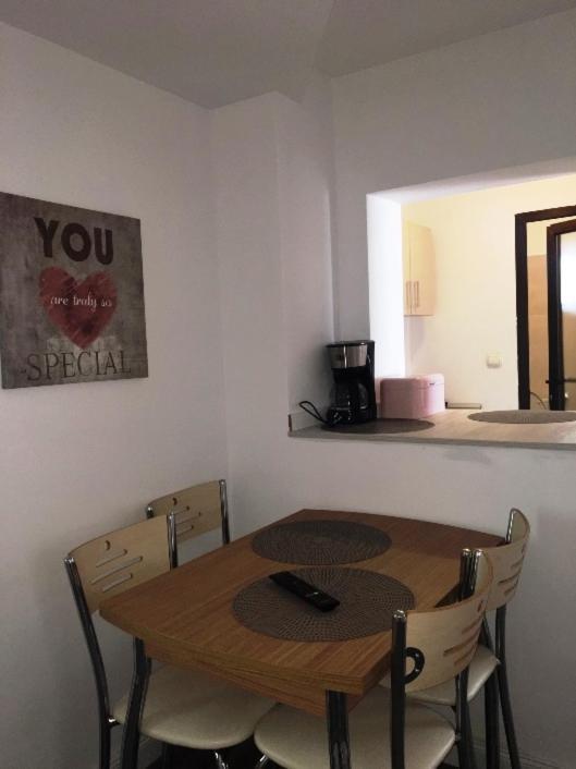 Bistriţa 4 Seasons Apartments מראה חיצוני תמונה